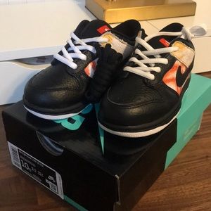 Nike SB dunk low QS rayguns